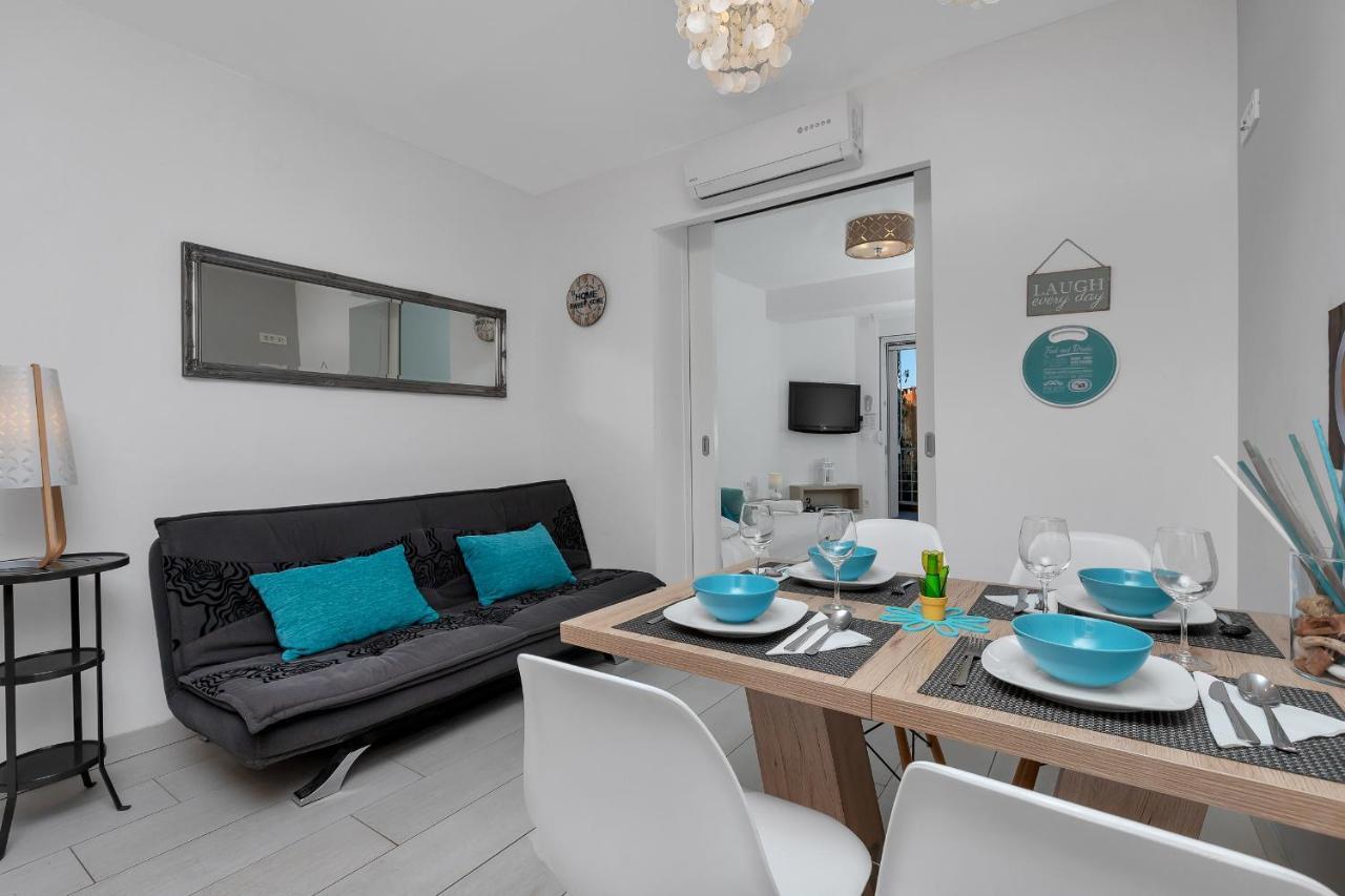 Apartments Villa Joy Podgora Esterno foto