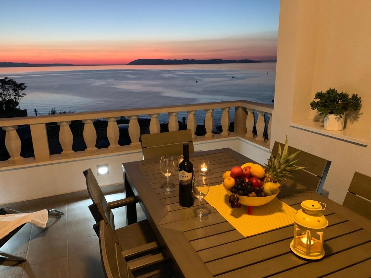 Apartments Villa Joy Podgora Esterno foto