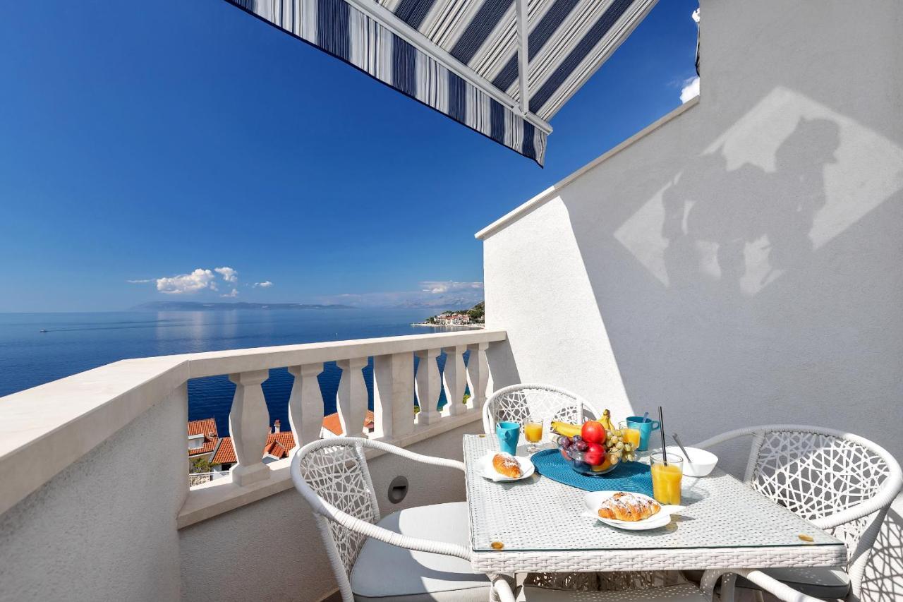 Apartments Villa Joy Podgora Esterno foto
